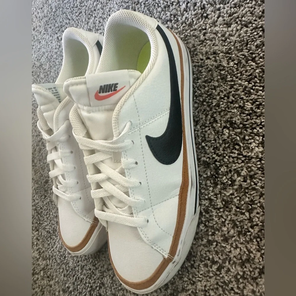 Women’s Nike Court Legacy Next Nature - Picture 4 of 7
